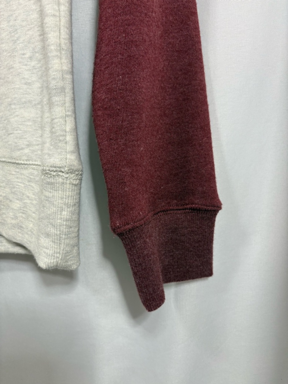 Fender Women's Love Sweatshirt Oatmeal and Maroon Size Small - Picture 3 of 9